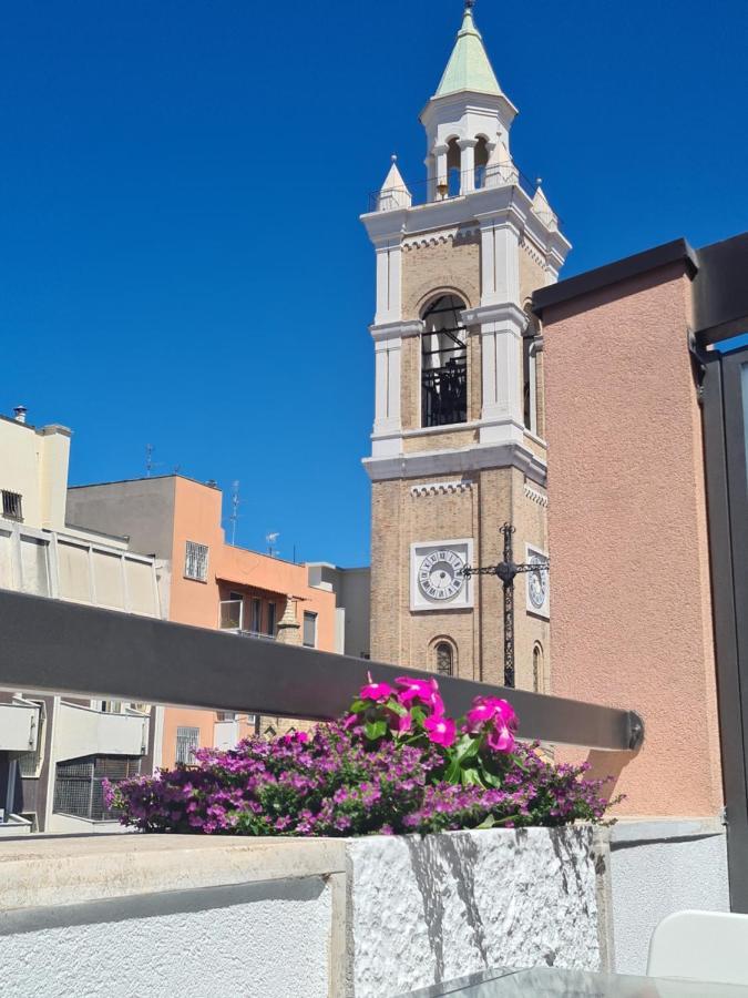 Terrazze Caracciolo Bed & Breakfast Pescara Exterior photo